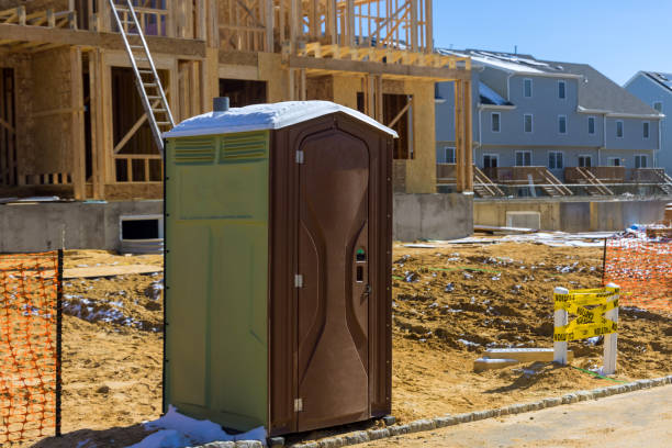 Best Porta potty rental near me  in Deatsville, AL