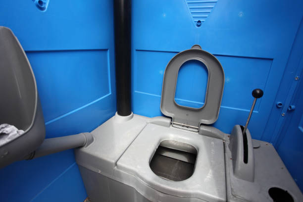 Best Construction site porta potty rental  in Deatsville, AL